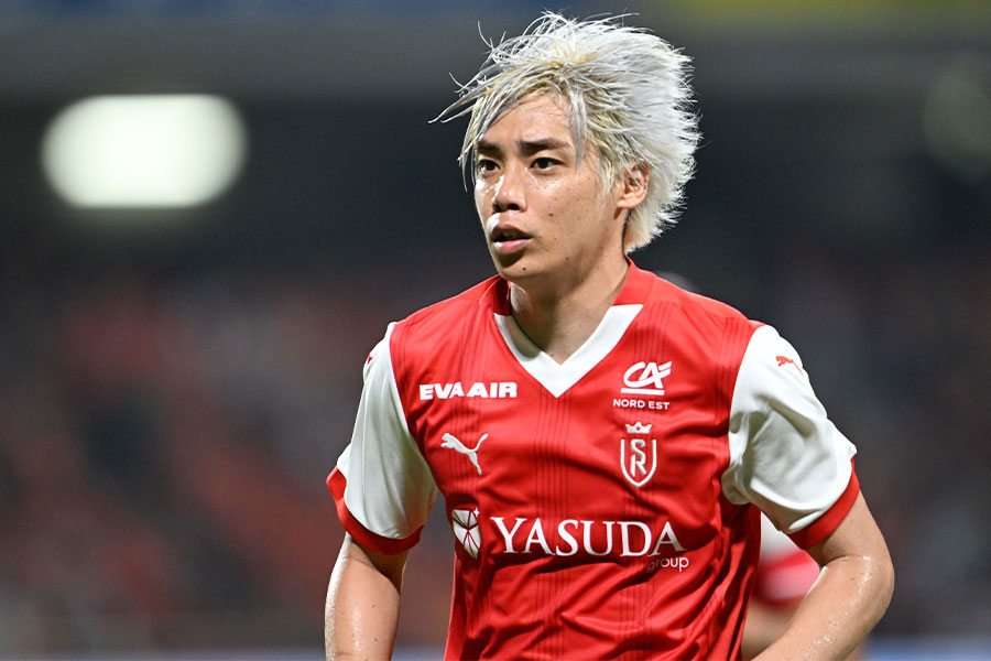 伊東純也がベルギーの古巣に復帰？【写真：徳原隆元】