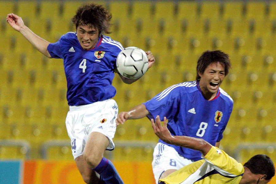 アテネ五輪に出場した那須大亮氏(写真左)と小野伸二氏【写真:産経新聞社】