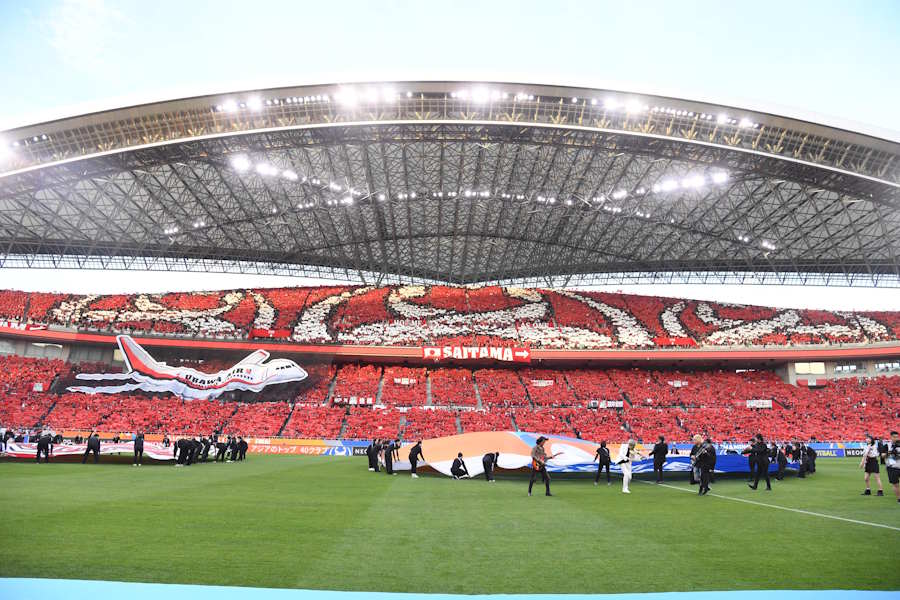 2023年のACL決勝第2戦で話題になった横断幕「URAWA AIR」【写真:徳原隆元】
