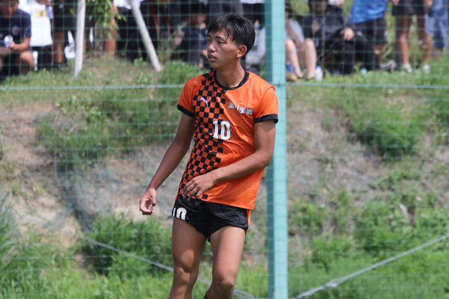 高川学園の10番・大森風牙【写真:FOOTBALL ZONE編集部 】