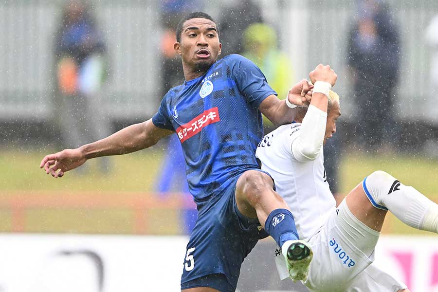 水戸から東京Vに完全移籍した寺沼星文【写真：徳原隆元】