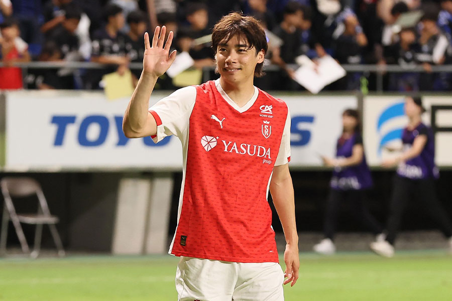 伊東純也がこの夏の去就について言及した【写真：柳瀬心祐】