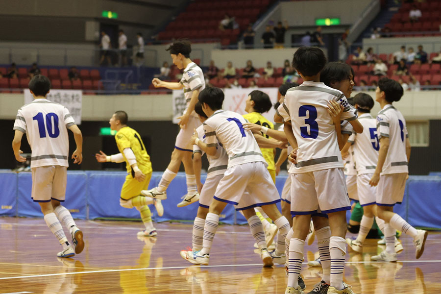 聖和学園フットサル部が初の決勝に挑む【写真：河合 拓】