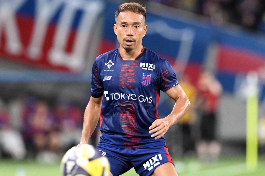 FC東京の長友佑都【写真：徳原隆元】