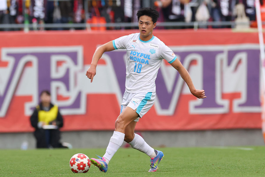 決勝ゴールを決めた池谷銀姿郎【写真：YUTAKA/アフロスポーツ】