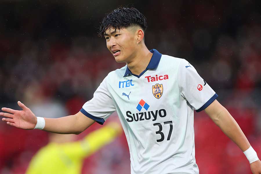 清水在籍時の森重陽介【写真：YUTAKA/アフロスポーツ】