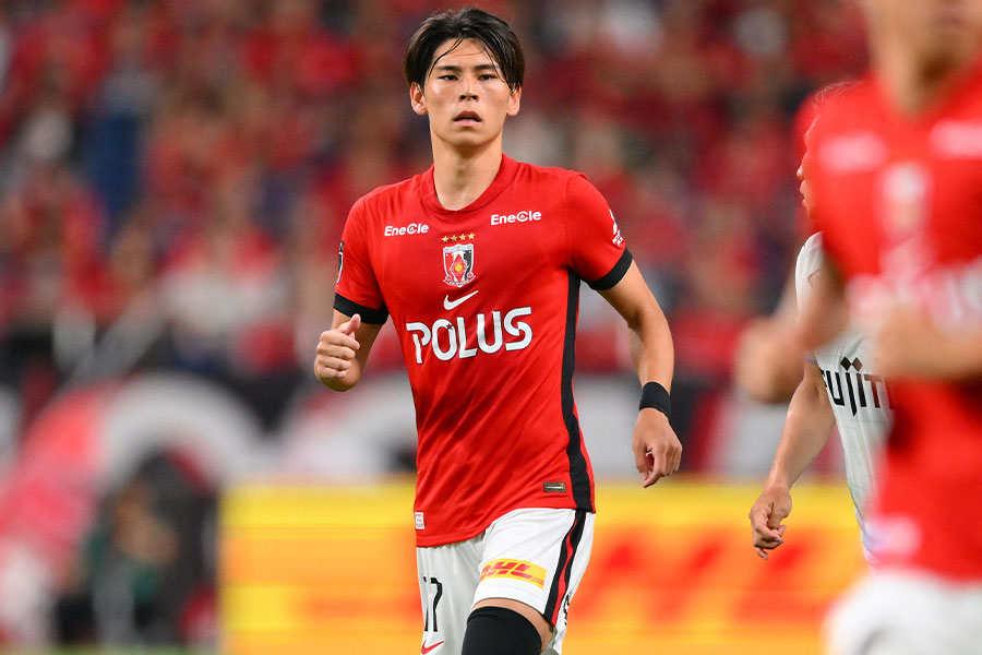 【お れ お】 浦和レッズ 17 小森飛絢選手 1/5アクリルスタンド お れ お様専用】 浦和レッズ 17 小森飛絢選手 1/5アクリルスタンド