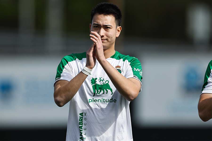 レガネスBに移籍した中井卓大【写真：ムツ・カワモリ/アフロ】