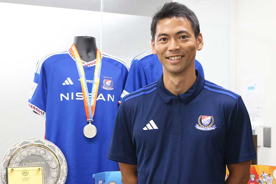 横浜FMマーケティング＆コミュニケーション部運営＆コミュニケーション課課長の川又聖也氏【写真：FOOTBALL ZONE編集部】