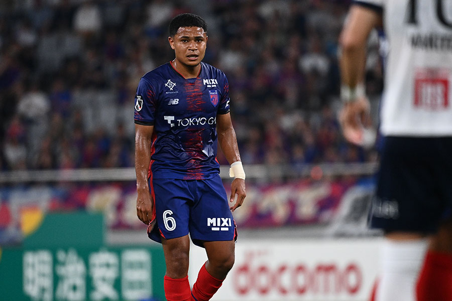 FC東京のバングーナガンデ佳史扶【写真：(C) FC TOKYO】