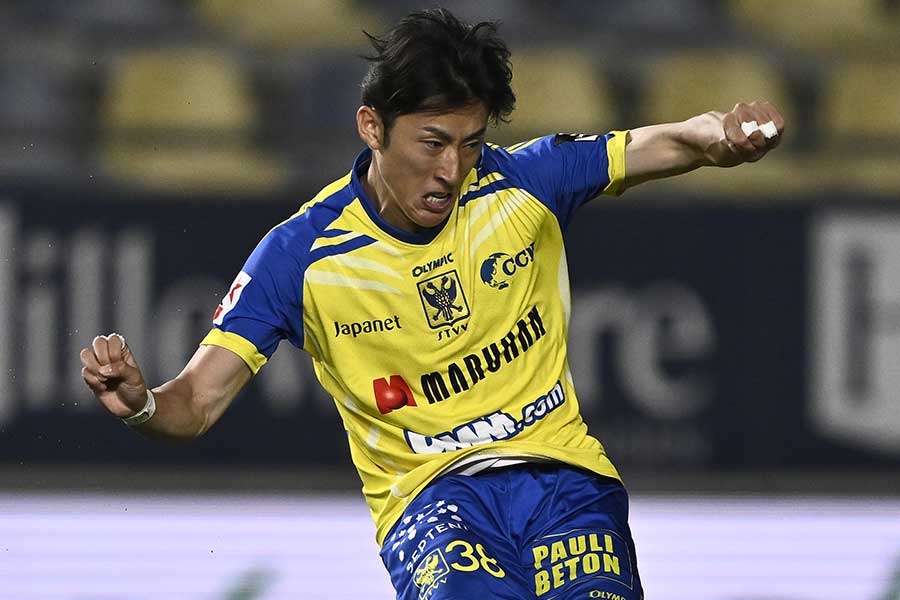 シント＝トロイデンのMF松澤海斗【写真：Belga Image/アフロ】