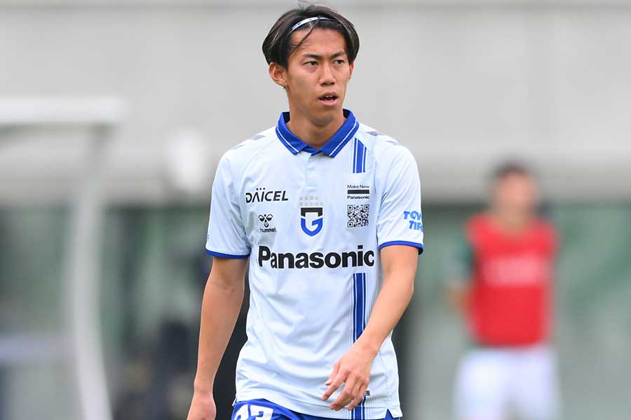 湘南に育成型期限付き移籍をした中野伸哉【写真:アフロ】