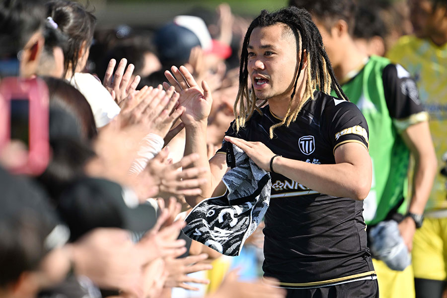 栃木シティで活躍する田中パウロ淳一【写真：徳原隆元】