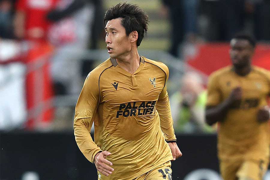 クリスタル・パレスの鎌田大地【写真：REX/アフロ】