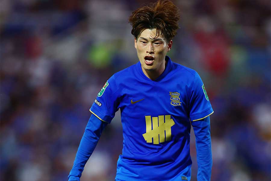 バーミンガム前線のオプションとなり得る古橋亨梧【写真:REX/アフロ】