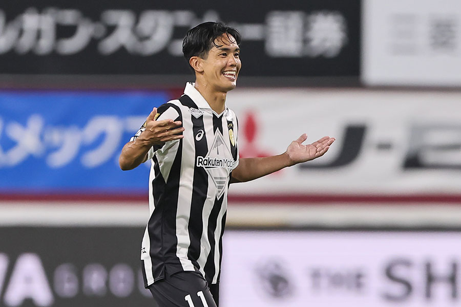 横浜FM戦で今季初ゴールを決めた武藤嘉紀【写真：柳瀬心祐】