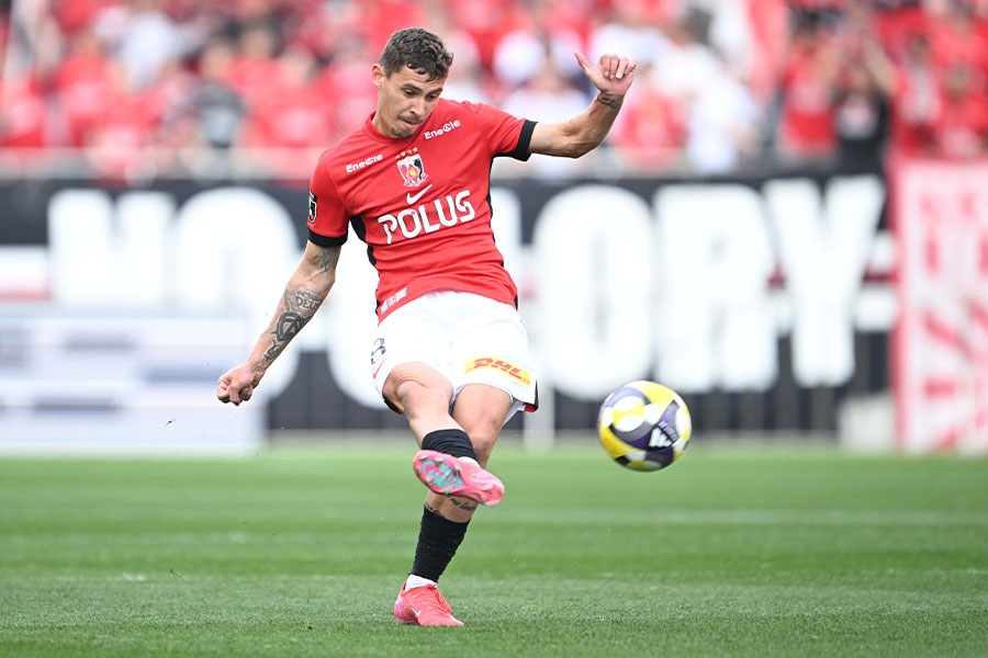 浦和マテウス・サヴィオが決勝ゴール【写真：徳原隆元】