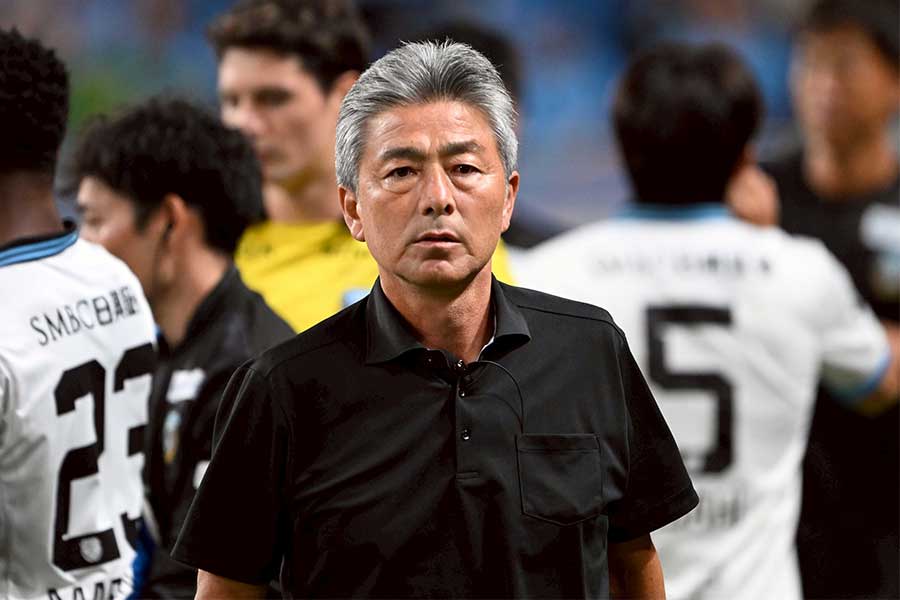 川崎の長谷部茂利監督【写真：徳原隆元】