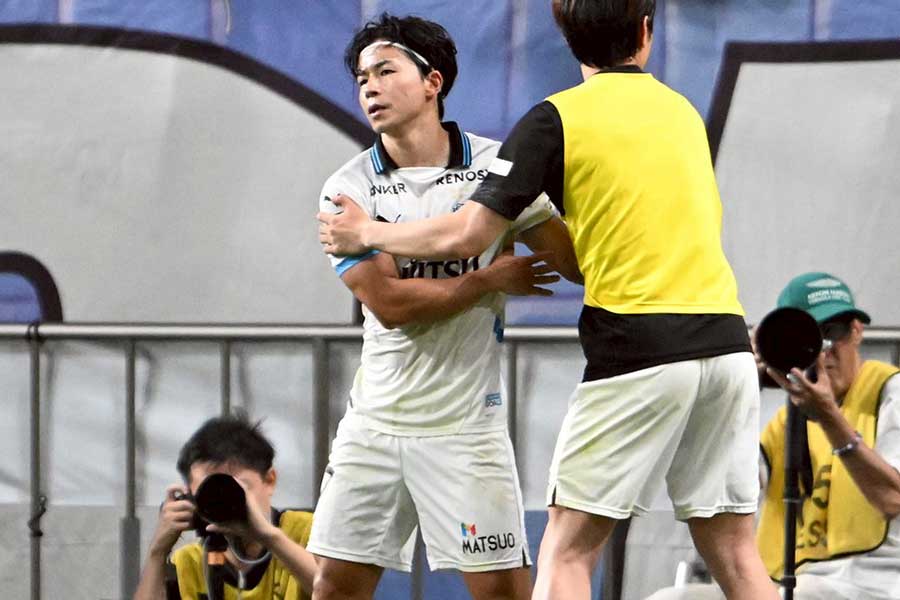 川崎の伊藤達哉【写真：徳原隆元】