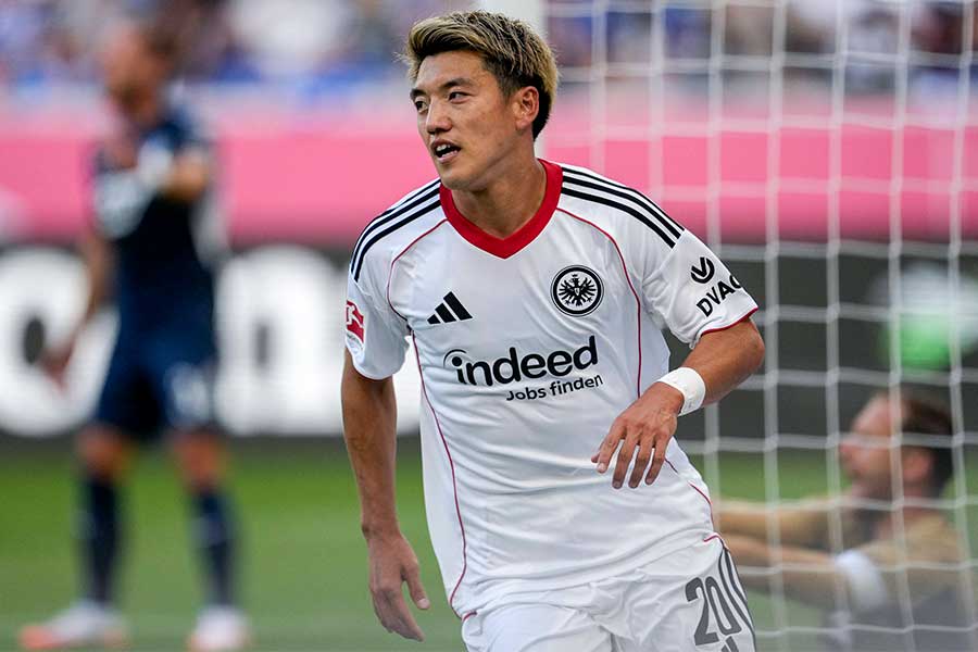 フランクフルトの堂安律【写真:アフロ】