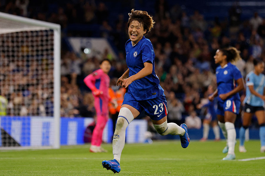 開幕戦で決勝ゴールを決めた浜野まいか【写真：ロイター】