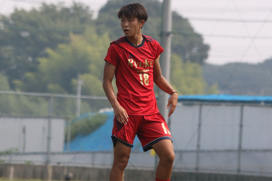 流通経済大学付属柏の島谷義進【写真:FOOTBALL ZONE編集部】