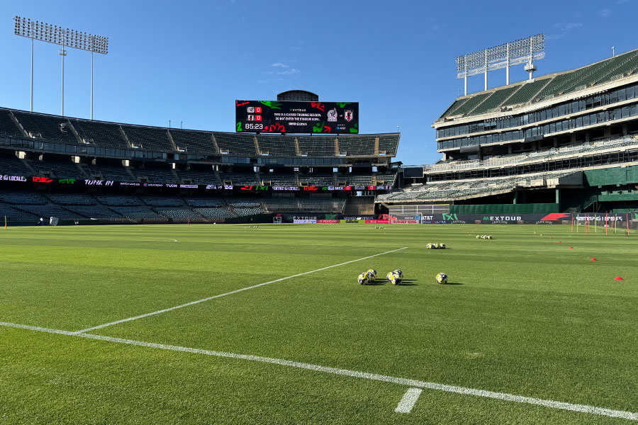 メキシコ戦が行われるオークランド・コロシアム【写真：FOOTBALL ZONE編集部】