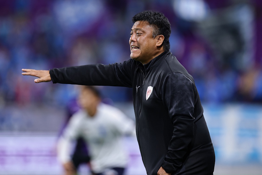 京都の曺貴裁監督【写真：(C)KYOTO.P.S.】