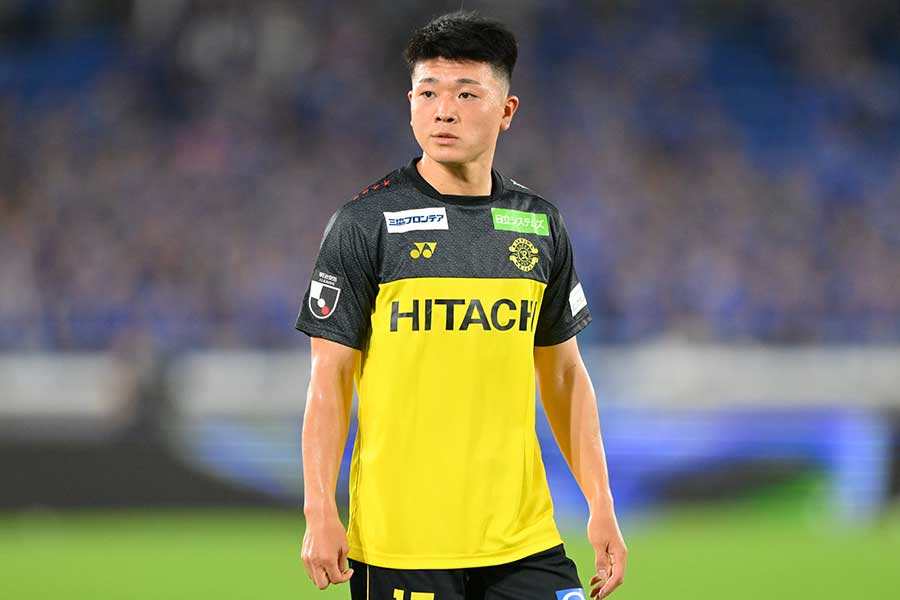 柏の小見洋太【写真：アフロ】