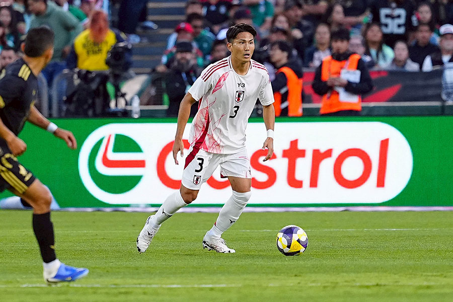 渡辺剛のプレーに注目【写真：荒川祐史】