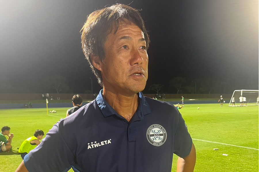 5連敗を振り返る鈴鹿の山本富士雄監督【写真：荻島弘一】