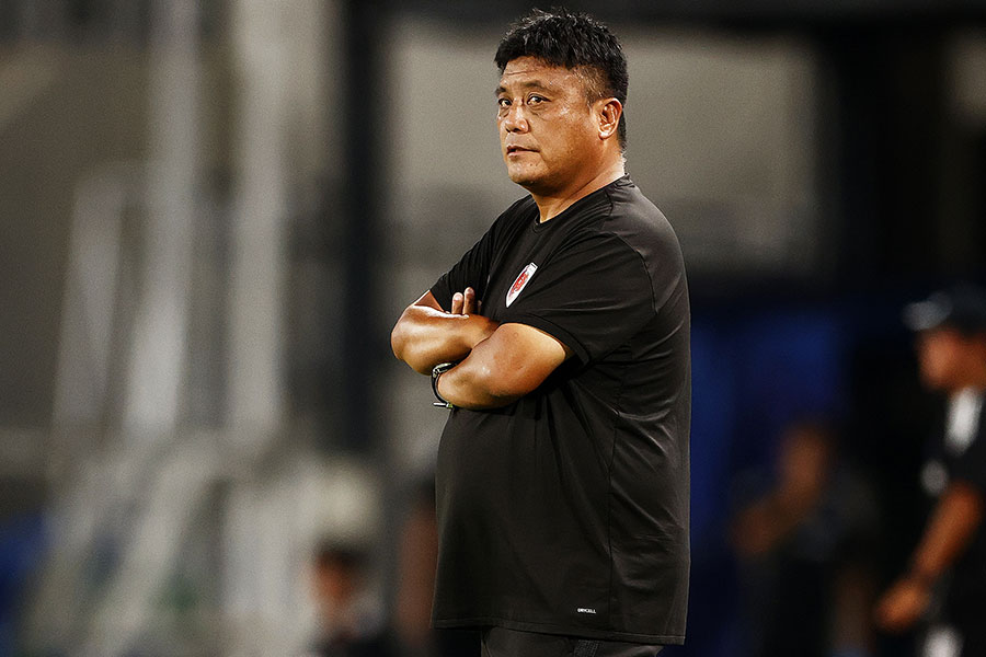 曺貴裁監督が選手たちに伝える言葉のこだわりを話した【写真：(C)KYOTO.P.S.】