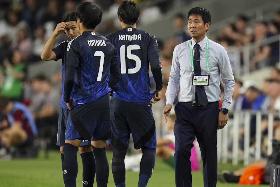 日本はアメリカに0-2で敗れた【写真:AP/アフロ】