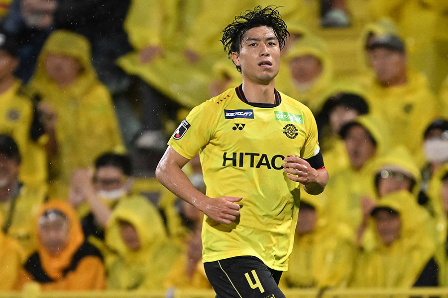 今季好調の柏を支える古賀太陽【写真：徳原隆元】