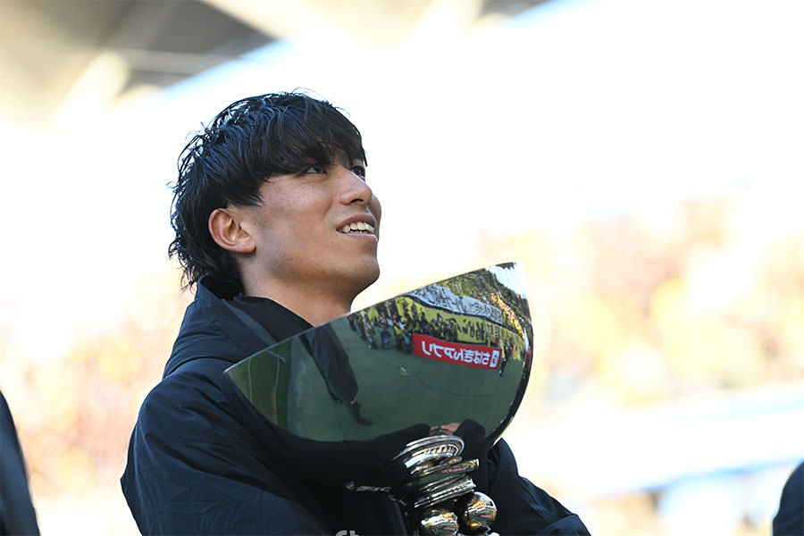 Jリーグとルヴァンカップの2冠を狙う【写真：徳原隆元】