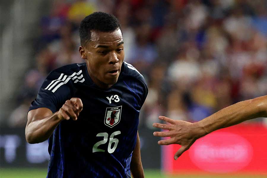 日本代表の望月ヘンリー海輝【写真：アフロ】