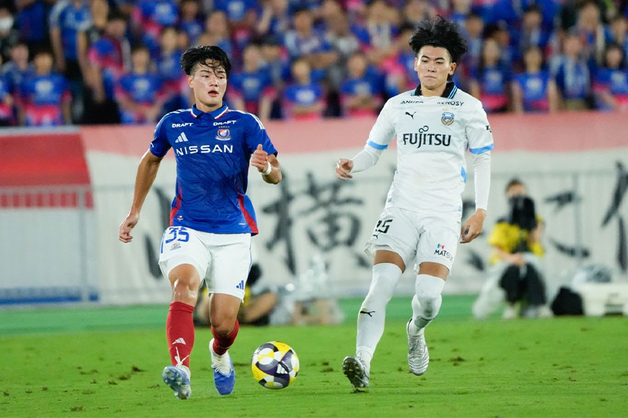 川崎戦でJリーグデビューした関富貫太【写真：増田美咲】