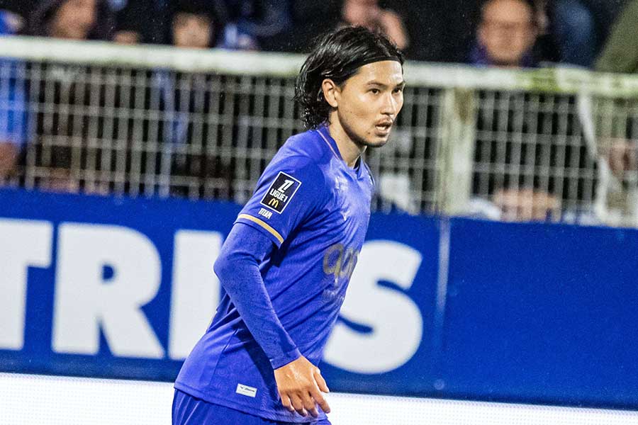 モナコの南野拓実【写真：PsnewZ/アフロ】