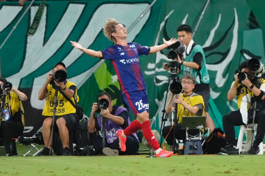 決勝ゴールを決めた長倉幹樹【写真:増田美咲】