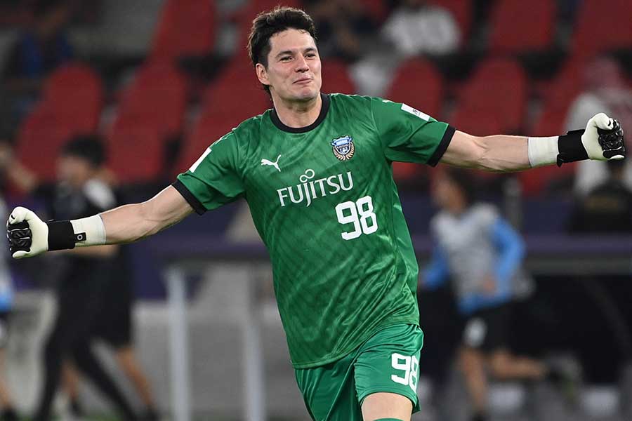 川崎の山口瑠伊【写真：アフロ】