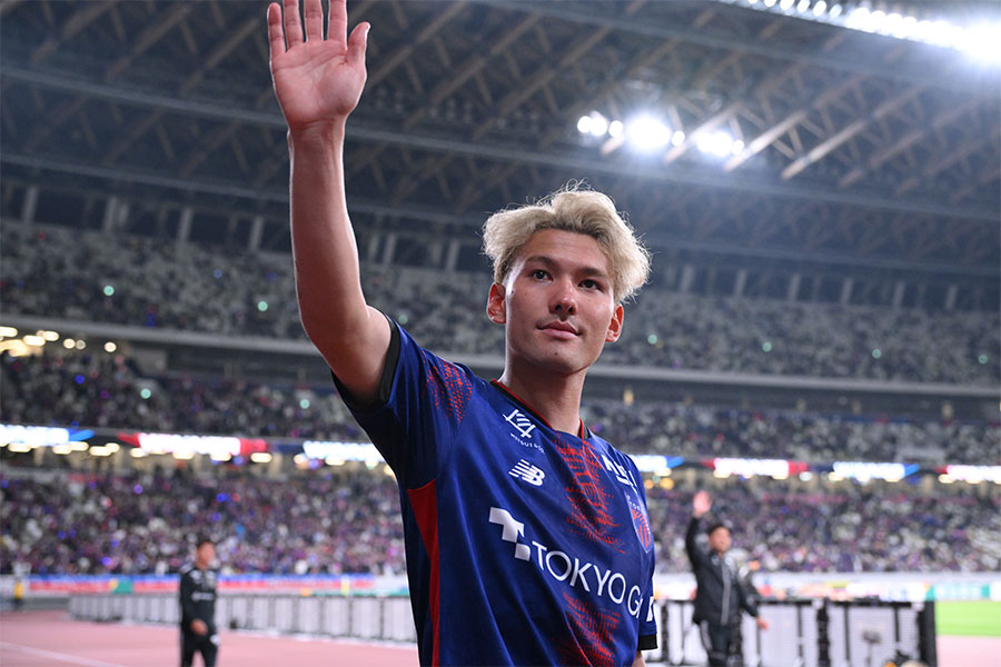 佐藤恵允がリーグ終盤戦に向けて意気込みを話した【写真:(C) FC TOKYO】