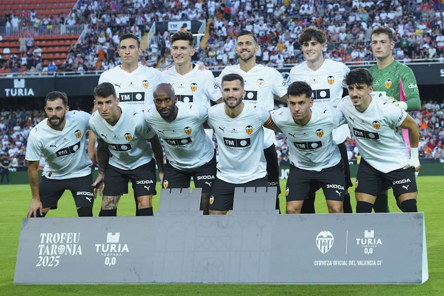 バレンシアのユニフォームに脚光【写真：AP/アフロ】