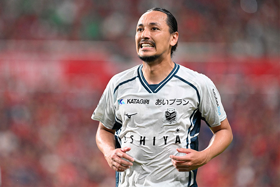 札幌・大﨑玲央（写真は2024年）【写真：徳原隆元】