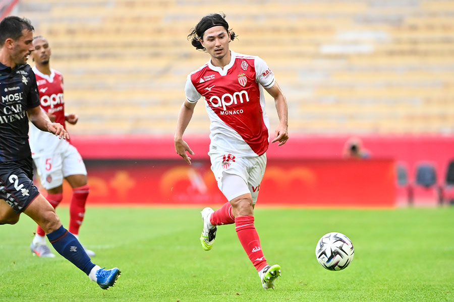 南野拓実が4試合連続でゴールに関与【写真：PsnewZ/アフロ】