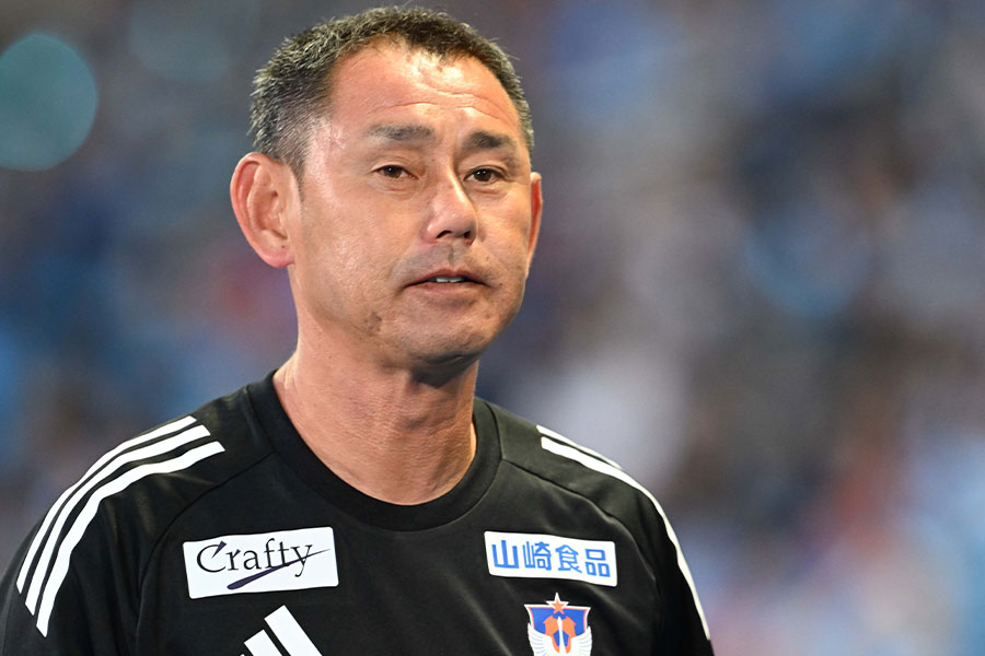 アルビレックス新潟は直近の12試合で2分10敗【写真：徳原隆元】