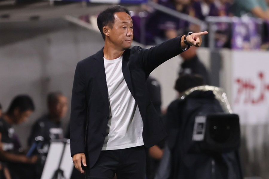 黒田剛監督が選手たちに伝えたこととは？【写真：柳瀬心祐】