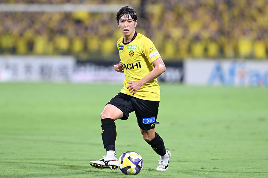 柏の渡井理己が前十字靭帯断裂の大怪我【写真：徳原隆元】