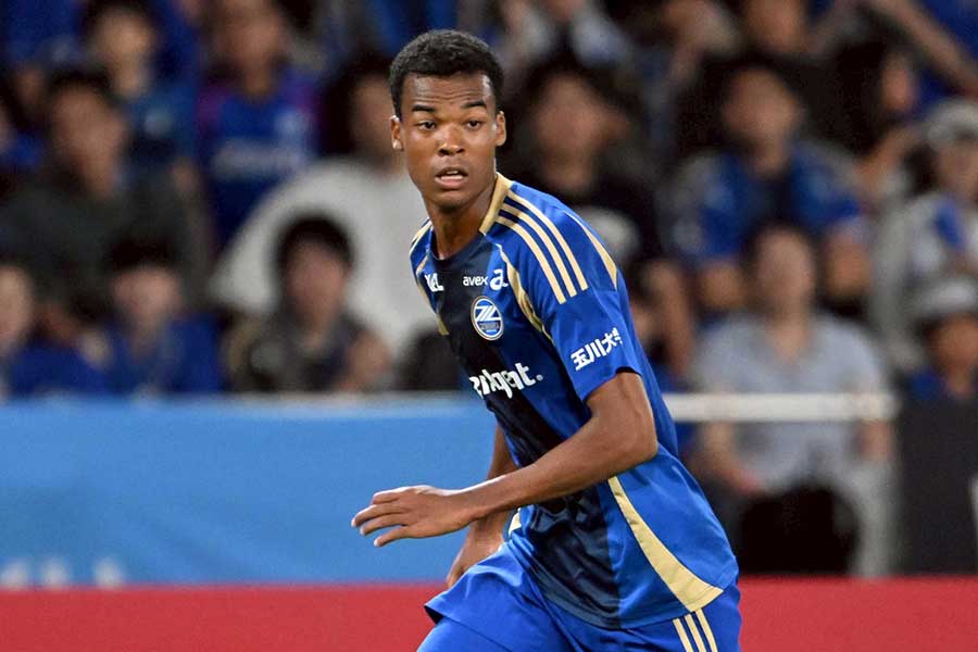 町田の望月ヘンリー海輝【写真：徳原隆元】