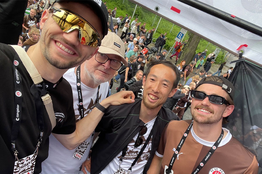 ドイツ1部ザンクトパウリでホペイロとして働く日本人スタッフの神原健太氏【写真：本人提供】