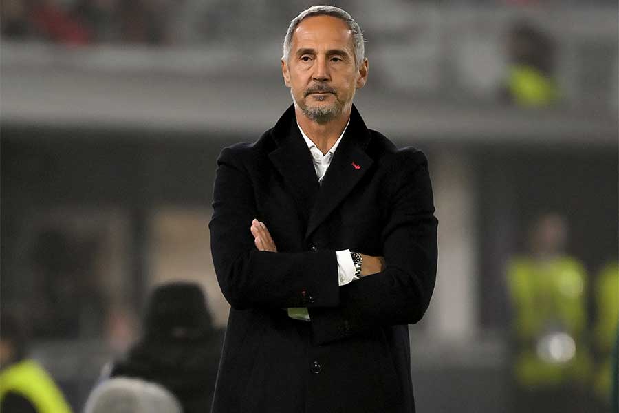 モナコのアドルフ・ヒュッター監督【写真：Insidefoto/アフロ】